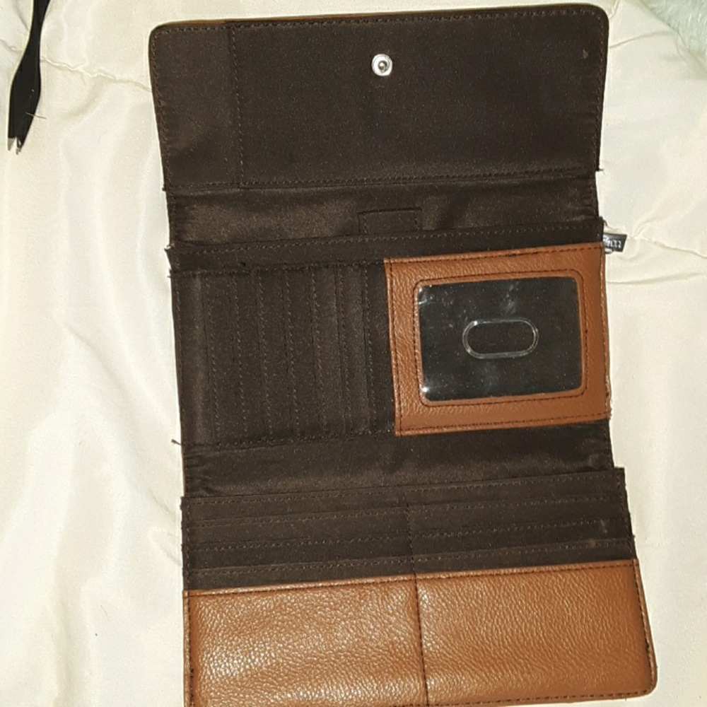 Wallet - Picture 2 of 4